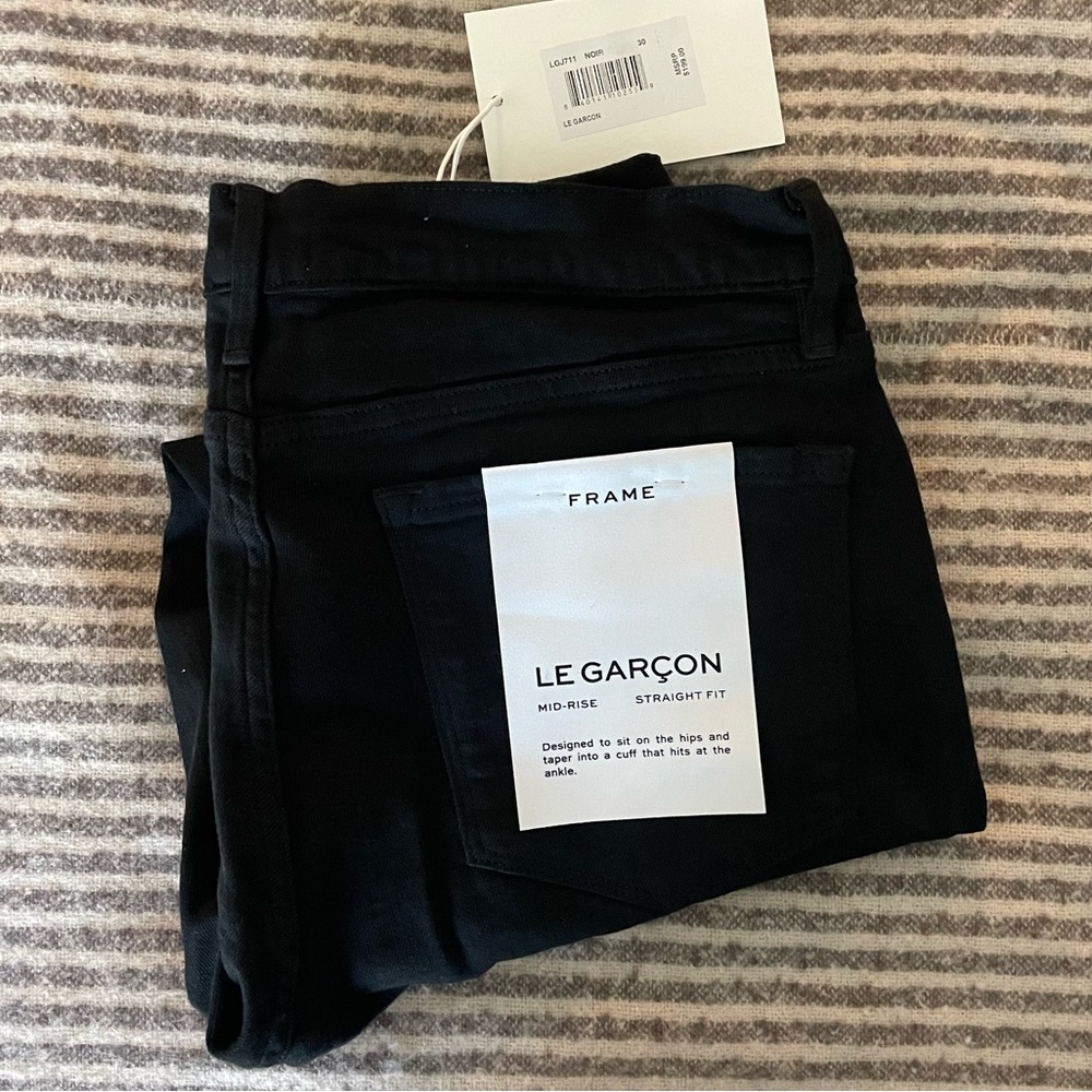 NWT FRAME DENIM LE GARÇON MID-RISE STRAIGHT FIT SIZE 30